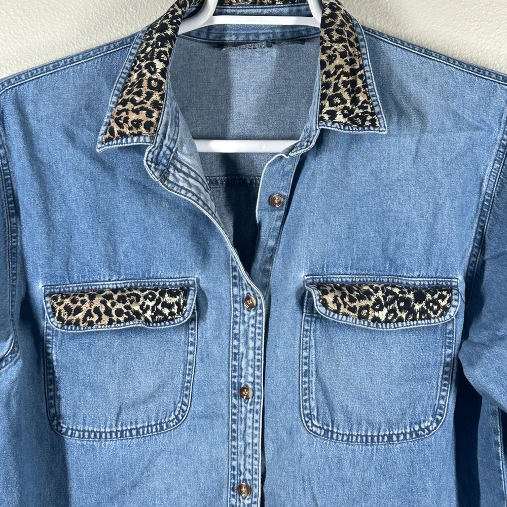 Y Not Sportswear Denim Button Down Shirt Leopard Print Trim Blue Womens Large